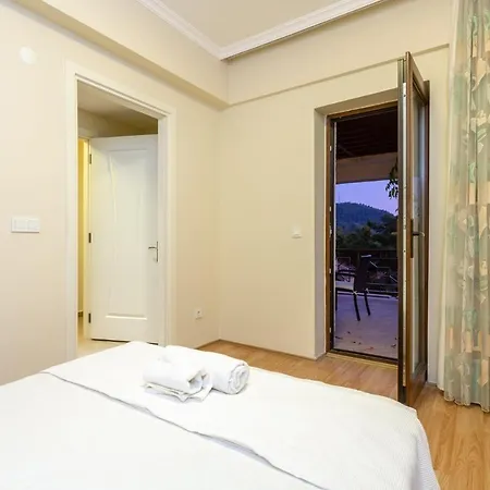 别墅 Villa Sami Goecek *
