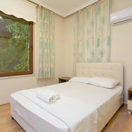 Βίλα Villa Sami Goecek *
